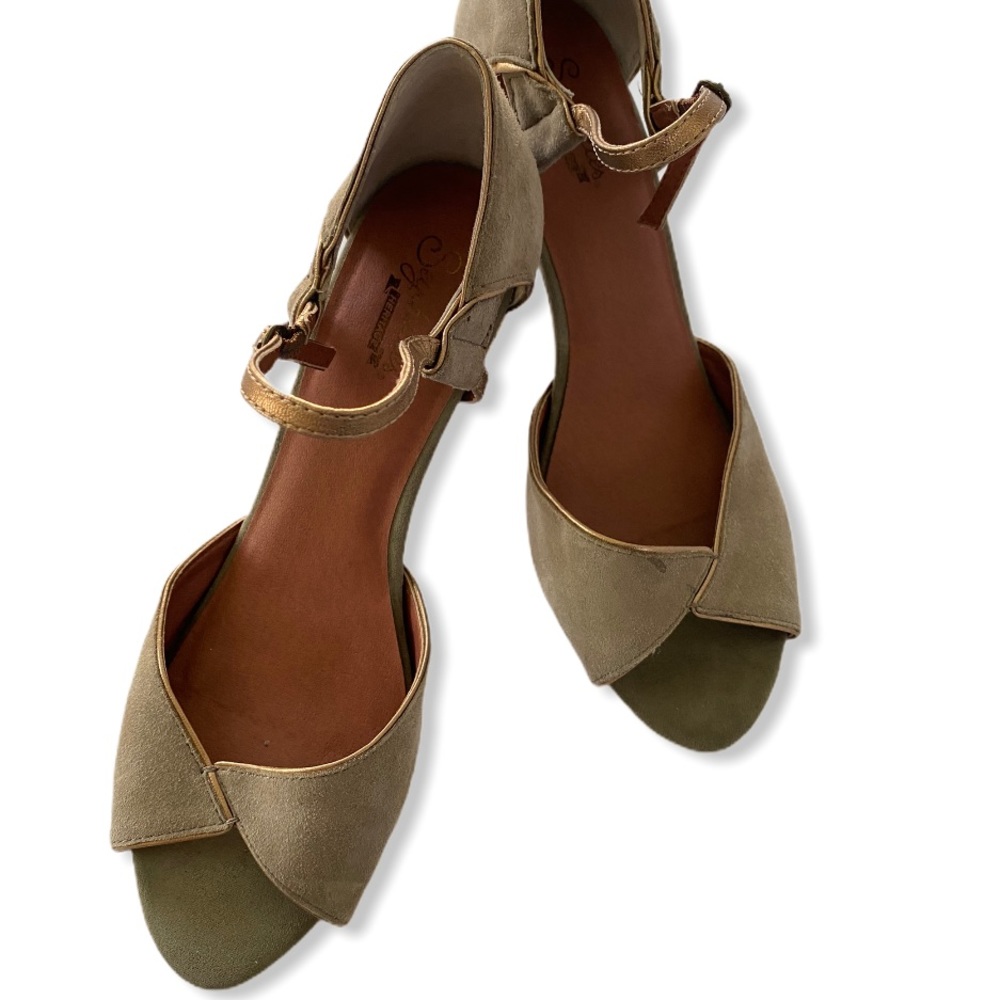 Seychelles Olive Green Suede Open-Toe Heels with Gold Trim